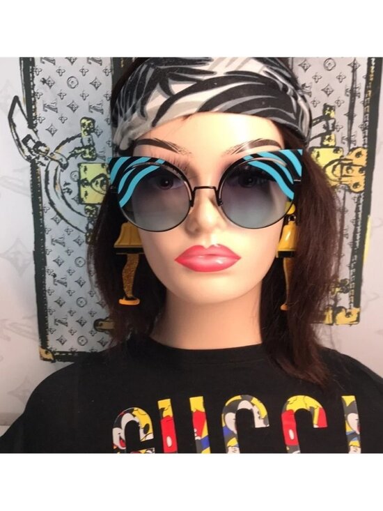 New Authentic Stylish Black and Blue Cat-Eye Sunglasses FF0215/S 0LBJF main image 3